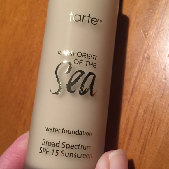 🎉HP🎉 Tarte Rainforest Of The Sea Water Foundation - Picture 5 of 11